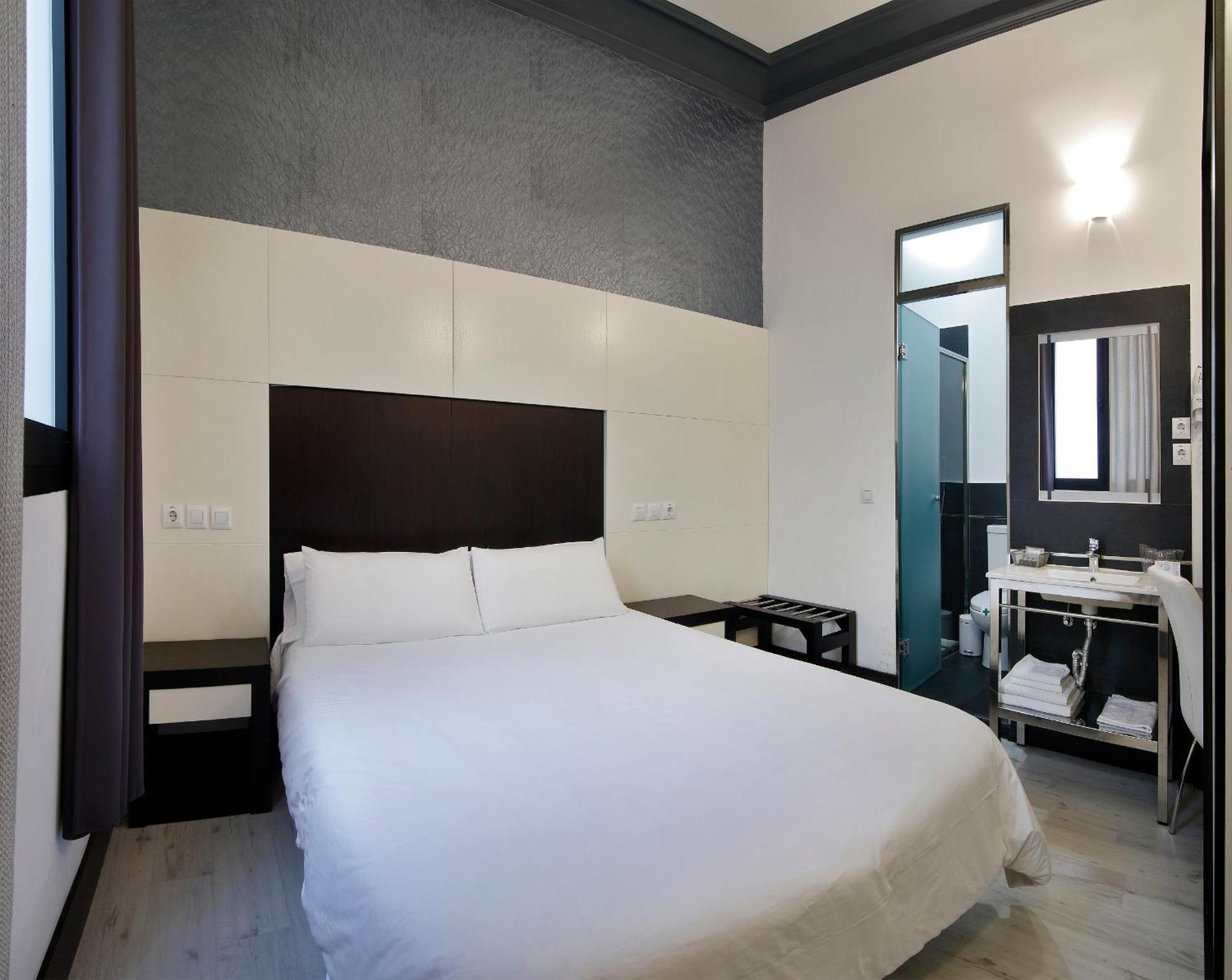 Alhambra Suites — Foto 1